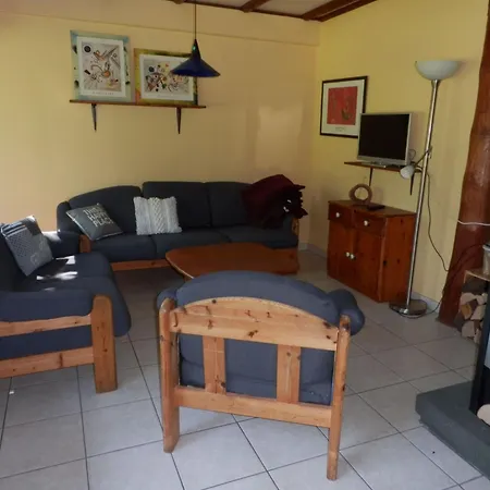 Mit Grill- Terrasse Und Garten By Interhome